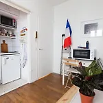 Lovely Apartment In The Heart Of Paris